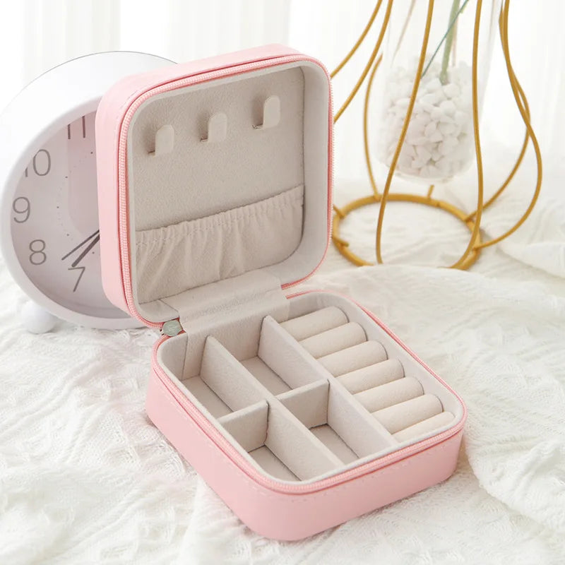 GlamKeep Case – Travel Jewellery Box for Women with Classic Design