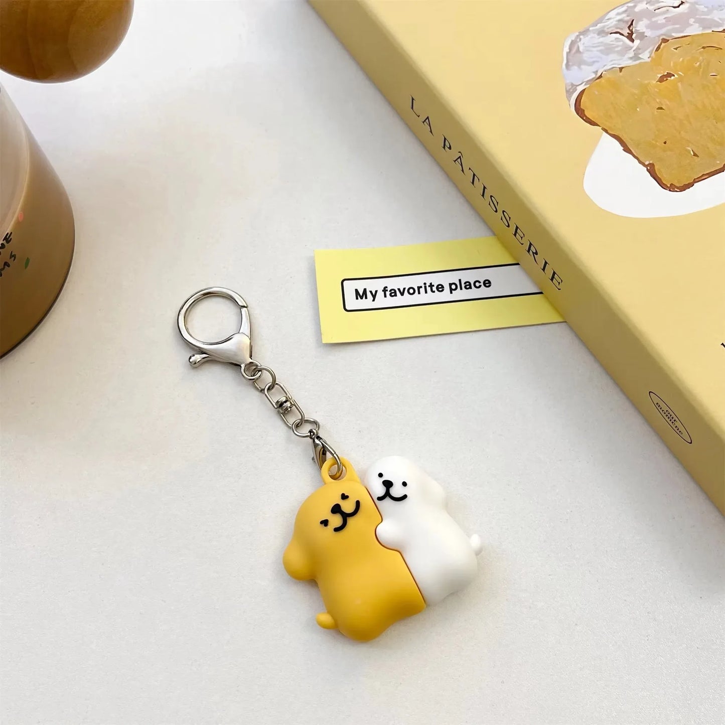 SweetGuard™ Cartoon AirTag Holder – Cute Anti-Lost Silicone Protective Case