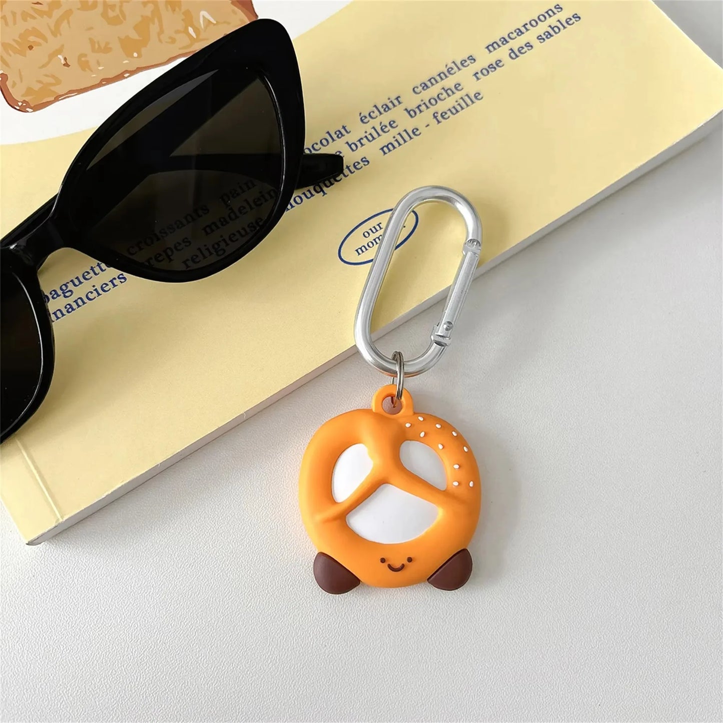 SweetGuard™ Cartoon AirTag Holder – Cute Anti-Lost Silicone Protective Case