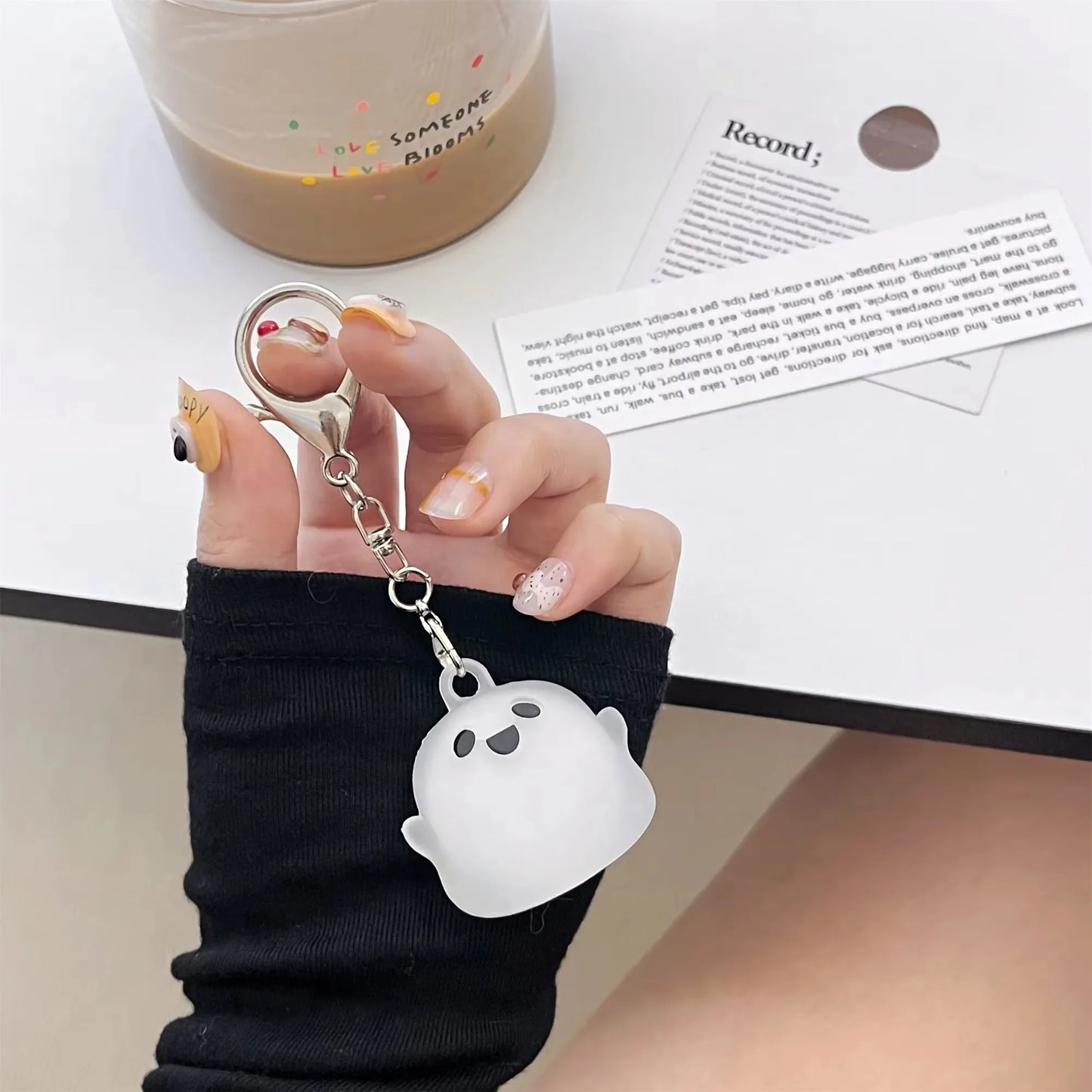 SweetGuard™ Cartoon AirTag Holder – Cute Anti-Lost Silicone Protective Case