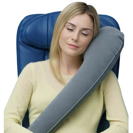Inflatable travel pillow for side sleeping